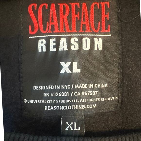 Scarface reason pull over Sz XL mint condition - Picture 4 of 4